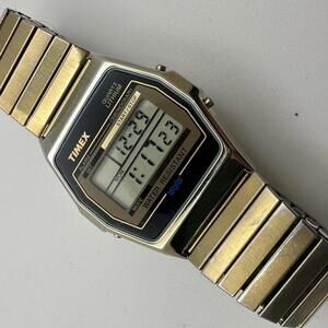 Vintage Timex Digital Quartz Lithium Chronograph Gold Tone Watch Mid Late 1980s